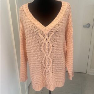 American Eagle Outfitters light Peachy/pink V-Neck Oversized Sweater Sze Medium